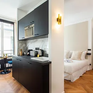 Appartement Cmg Champs Elysees - Boetie 5