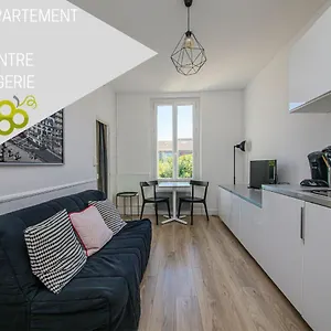 appartement-le-trefle-1.midi-pyreneeshotels.com/