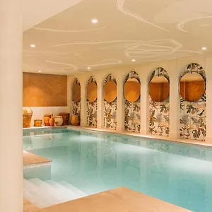 Hotel Bloom House &, París