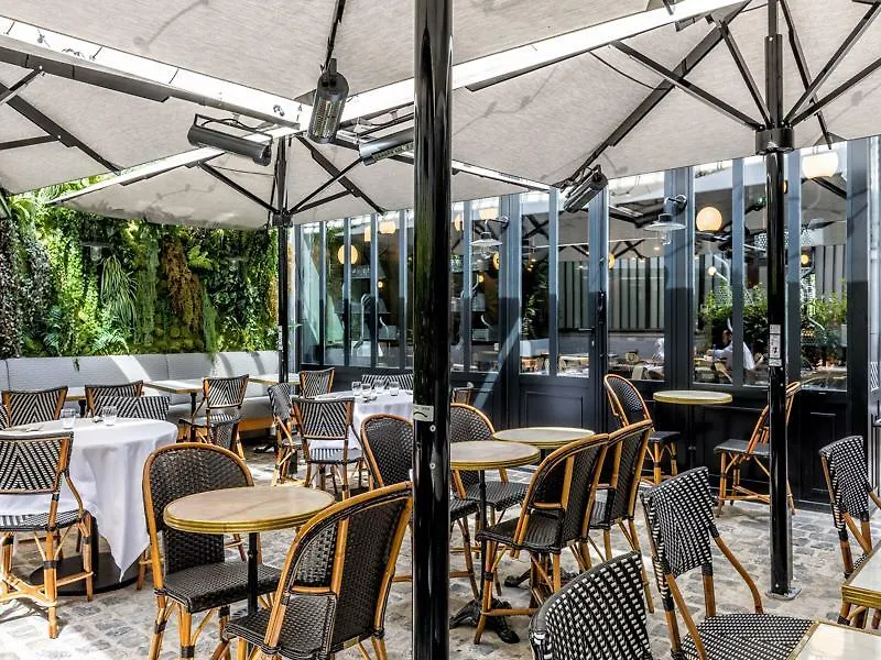 Hotel Restaurant Au Boeuf Couronne Parijs